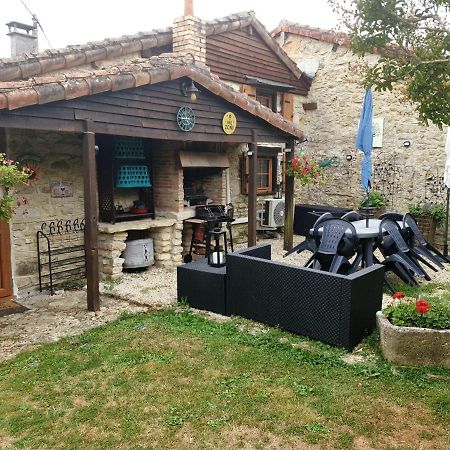 Chocolate Box Cottage Parzac Esterno foto