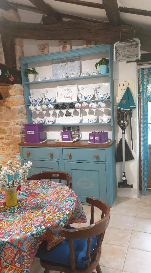 Chocolate Box Cottage Parzac Esterno foto